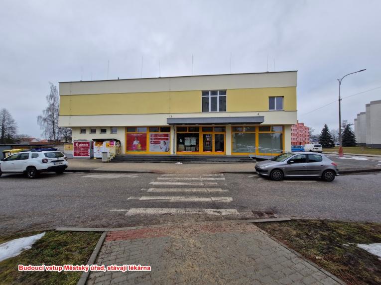 budoucí vstup MěÚ